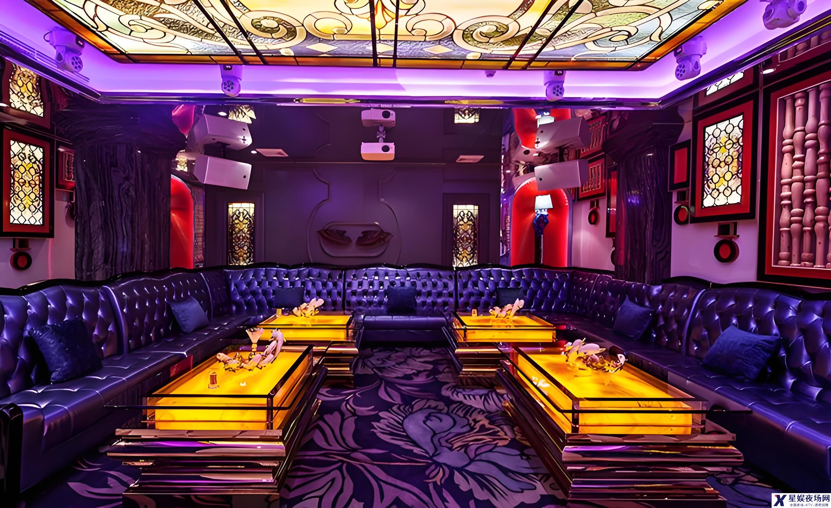 探索广州：夜生活中的Club酒吧体验